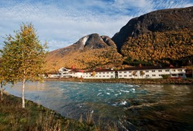 Hotel Loenfjord