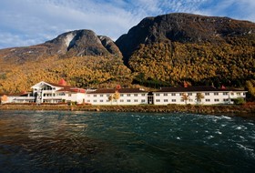Hotel Loenfjord