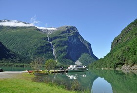 MS Kjenndal - boat at Loen Lake