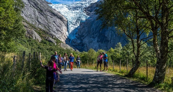 Briksdalen